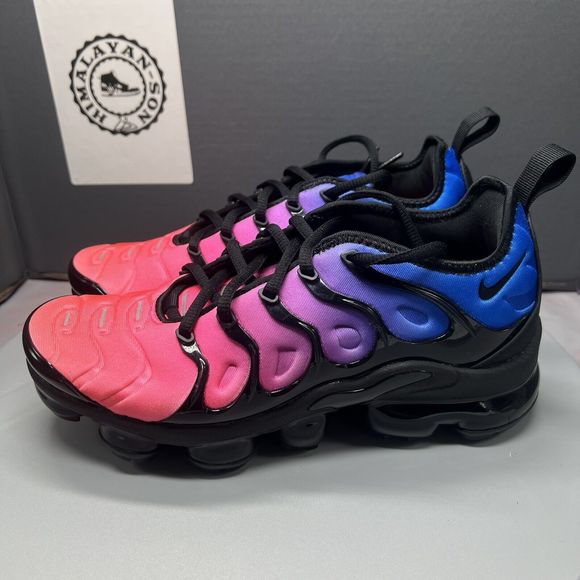 Sneakers Pink And Black Vapormax Plus Air Vapormax Plus Racer Blue